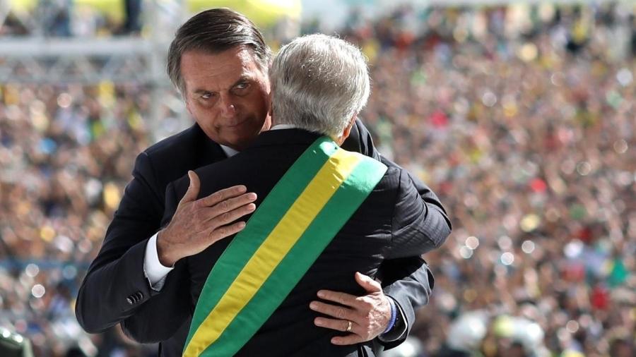 Jair Bolsonaro é recepcionado por Michel Temer no Palácio do Planalto, em Brasília - Eduardo Anizelli/Folhapress