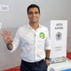 29.nov.2020 - João Henrique Holanda Caldas (JHC) candidato do PSB à prefeitura de Maceió (AL) votou, por volta das 11 horas, em uma escola particular no bairro da Jatiúca. Neste domingo (29), acontece a votação no segundo turno da campanha eleitoral para prefeito da cidade de Maceió. - ITAWI ALBUQUERQUE/AGIF - AGÊNCIA DE FOTOGRAFIA/ESTADÃO