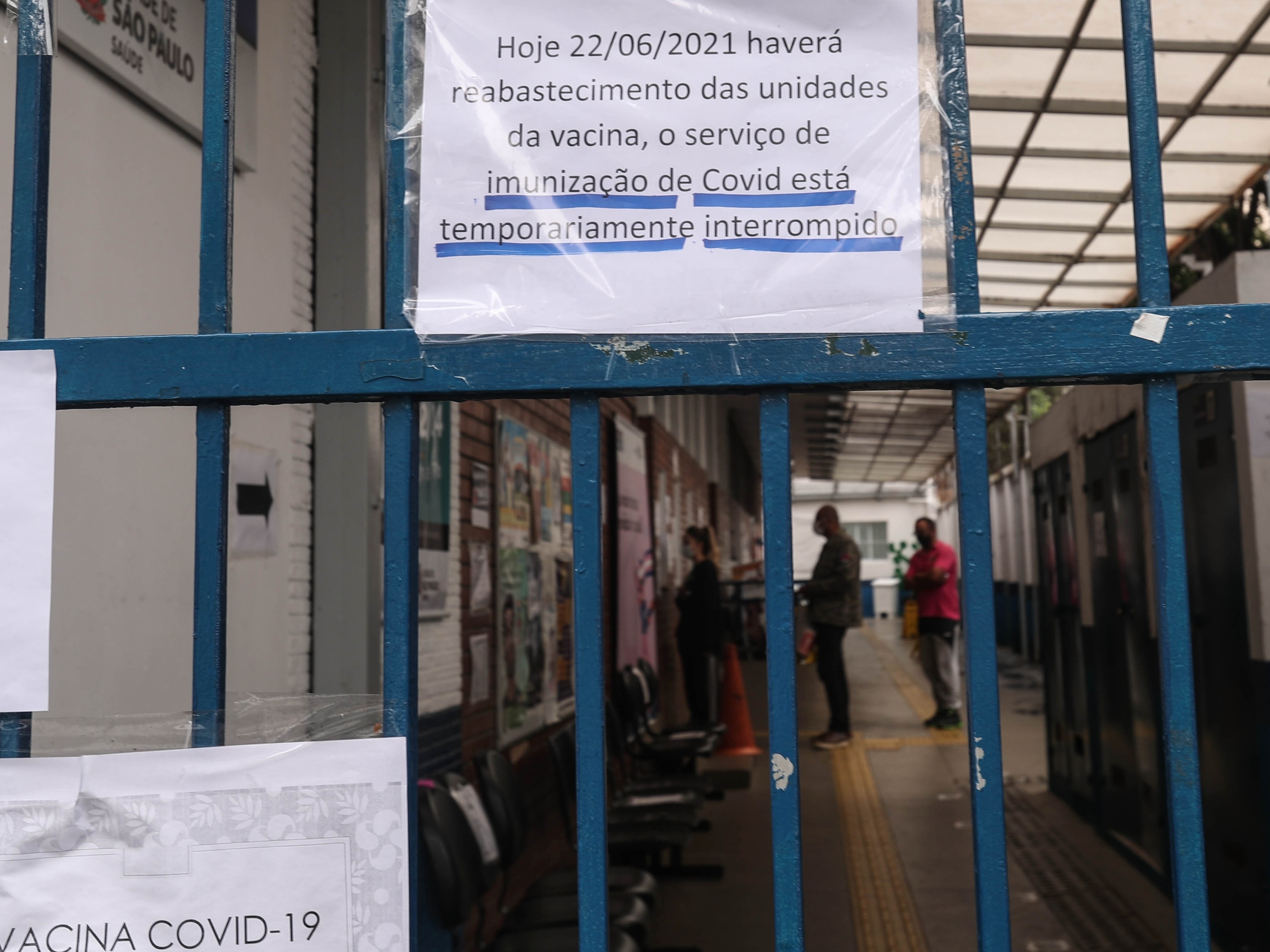 Antecipação do calendário, entregas: Por que faltou dose de vacina em SP?