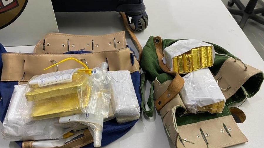 Ouro foi encontrado pela PF em três malas - Polícia Federal/Divulgação