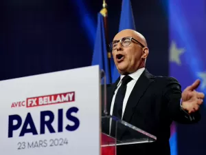 Líder conservador defende aliança com extrema direita em eleições na França