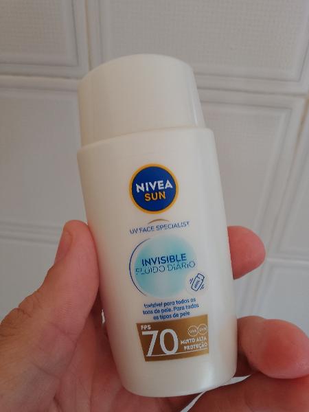 Protetor solar Nivea Invisible Fluido Diário - Fernando Barros