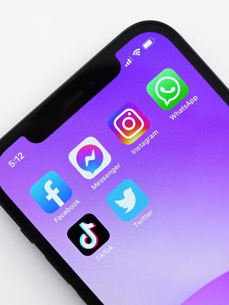 Facebook, WhatsApp e Instagram ficaram fora do ar na última segunda-feira - Jeremy Bezanger/Unsplash