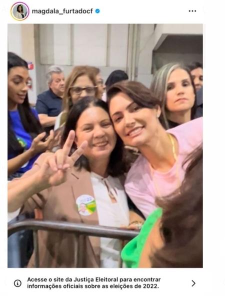 Post da prefeita Magdala Furtado, ex-apoiadora de Jair Bolsonaro, com a então primeira-dama Michelle Bolsonaro