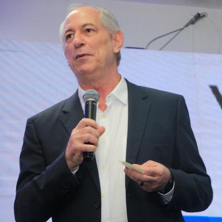 25.jul.24 - Ciro Gomes em palestra em Maceió 25.jul.24 - Ciro Gomes em palestra em Maceió