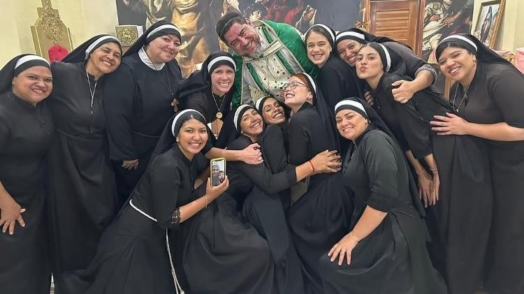 A congregação Sancta Dei Genitrix tem sede em Brasília e é comandada por José Ribamar R. Dias, figura central na estrutura da comunidade A congregação Sancta Dei Genitrix tem sede em Brasília e é comandada por José Ribamar R. Dias, figura central na estrutura da comunidade