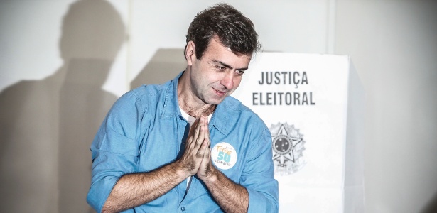 Marcelo Freixo votou no Clube Paissandu, no Leblon, zona sul da cidade