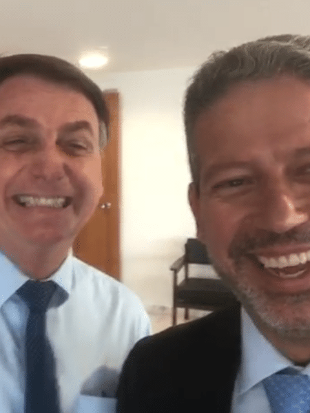 Bolsonaro com líder do PP na Câmara, Arthur Lira: tapete vermelho no Planalto - reprodução
