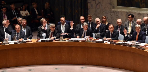 Membros do Conselho de Segurança da ONU aprovam proposta de paz para a Síria - Timothy A. Clary/AFP