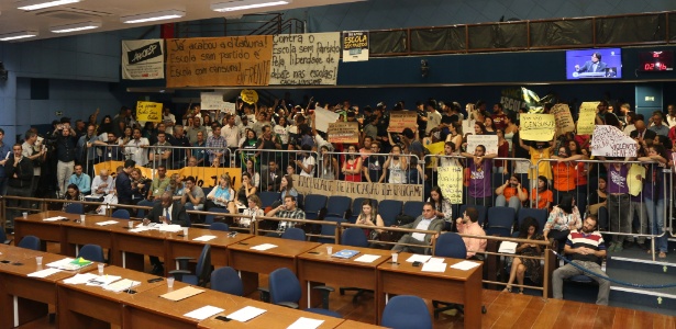 Manifestantes promoveram princípio de confusão em votação na Câmara de Campinas - Divulgação / Câmara Municipal de Campinas