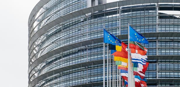 UE reage à crítica de Zuckerberg: 'rejeitamos acusação de censura'