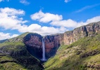 Cidade de MG interdita 3ª cachoeira mais alta do país por risco de deslocamento de rocha - Rafael dos Reis Pereira/27.dez.2013-Creative Commons