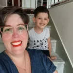 'Anulo minha carreira para cuidar do meu filho de 4 anos', diz mãe