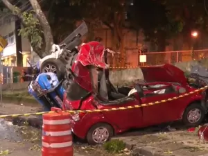Perseguição termina em acidente com 4 mortos no Rio; duas vítimas são PMs