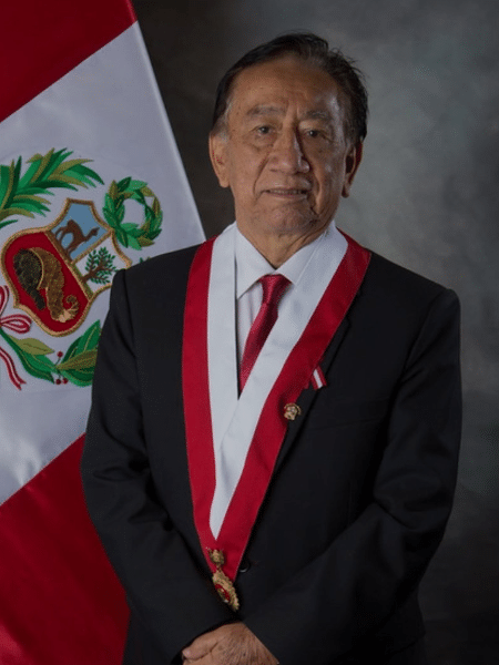 Congresso do Peru elege esquerdista José Balcázar como presidente interino