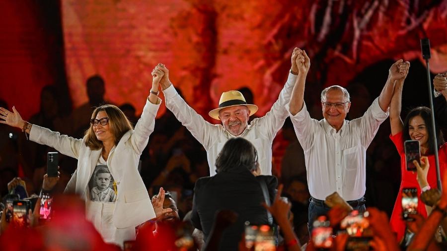 Janja, Lula e Alckmin na Convenção Nacional do PT, realizada no Expo Center Norte, em São Paulo (SP)