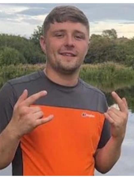 Jakub Matusiak foi um dos sete mortos em acidente de trânsito no Reino Unido