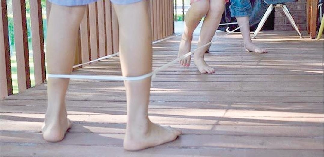 elástico, pular elástico, educação, escola, nostalgia - Reprodução/Twitter