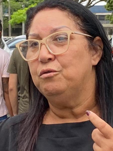 A professora Marlene Fernandes Barcelos relatou o dia de terror em atentado a escola em Aracruz (ES) - Herculano Barreto Filho/UOL