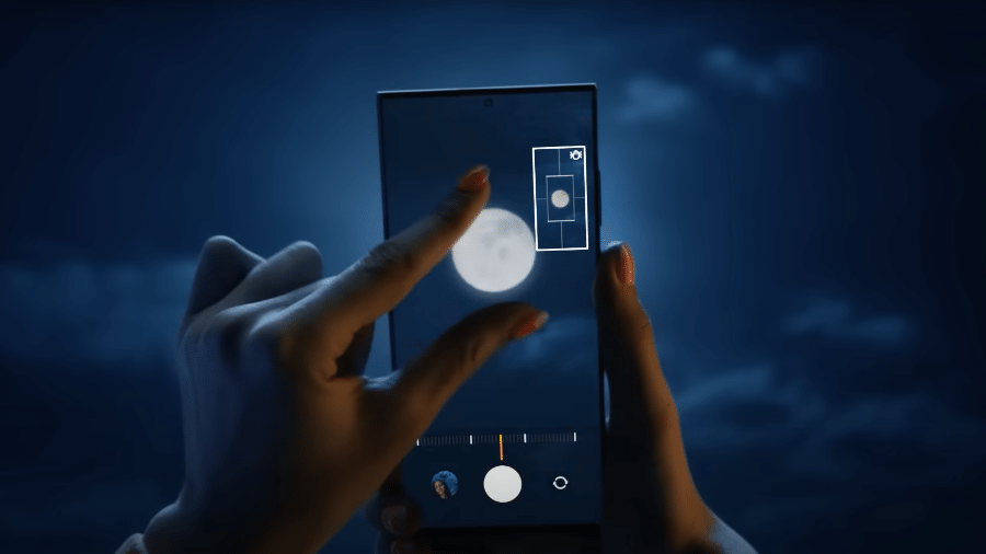 Propaganda em vídeo da Samsung mostra Galaxy S23 Ultra tirando foto da Lua com zoom especial. - Reprodução/YouTube/Samsung