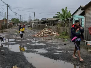 Companhia de saneamento do RS recupera 65 de 67 de estruturas afetadas pelas chuvas