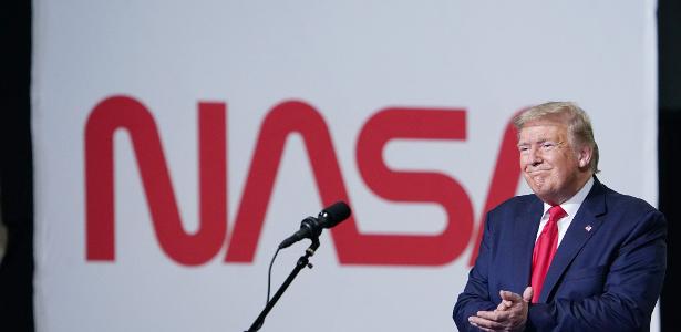 Trump prioriza viagem a Marte e cancela estação lunar para 2026