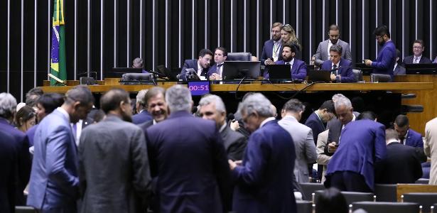 Isenção de IR até R$ 5.000: veja próximos passos após aprovação da Câmara