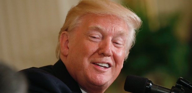 O presidente dos EUA, Donald Trump, participa de entrevista à imprensa na Casa Branca