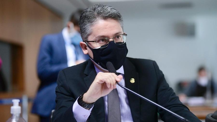 Alessandro Vieira durante sessão da CPI da Covid; decisão inusitada de Nunes Marques - Pedro França/Agência Senado