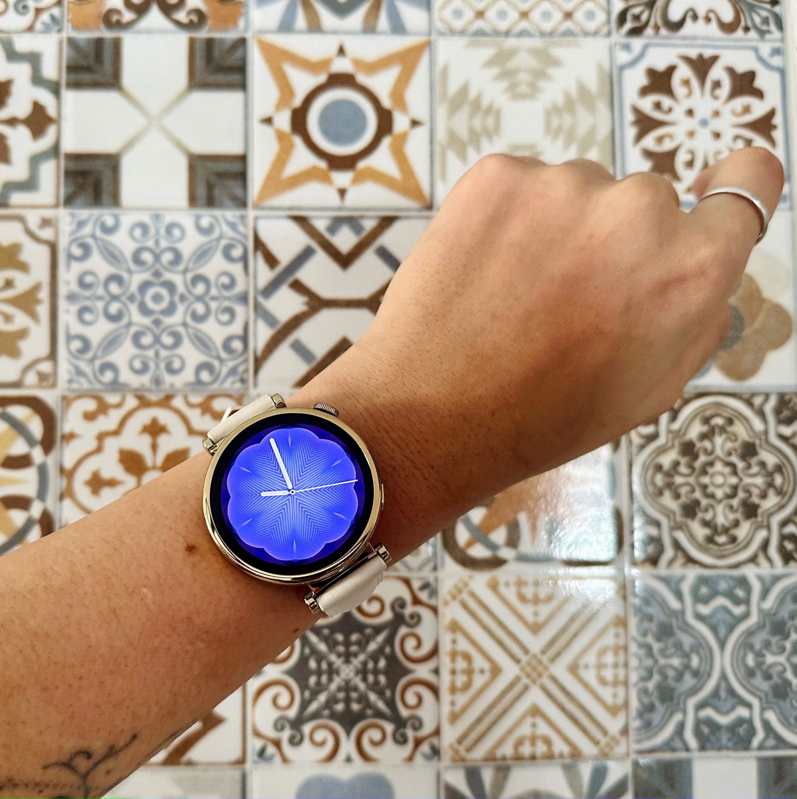 Huawei Watch GT 4 vale a pena? Confira o teste completo