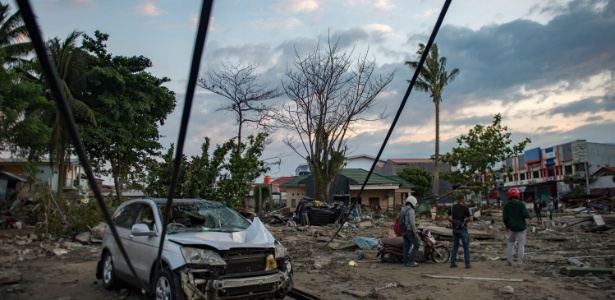 29.set.2018 - A região da cidade de Palu, na Indonésia, foi atingida por um forte terremoto seguido por um tsunami - Bay Ismoyo/AFP