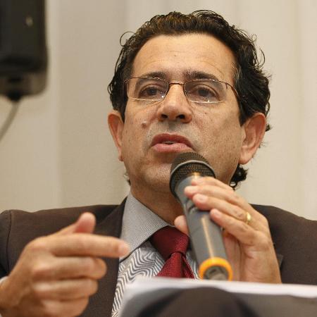 26.jul.2010 - Xico Graziano, então do PSDB, durante debate em São Paulo - Moacyr Lopes Junior/Folhapress