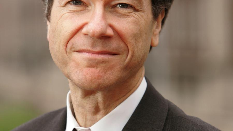 Sachs, atualmente diretor do Center for Sustainable Development da Universidade de Columbia, em Nova York, foi professor da Universidade de Harvard  - Divulgação/Universidade de Columbia