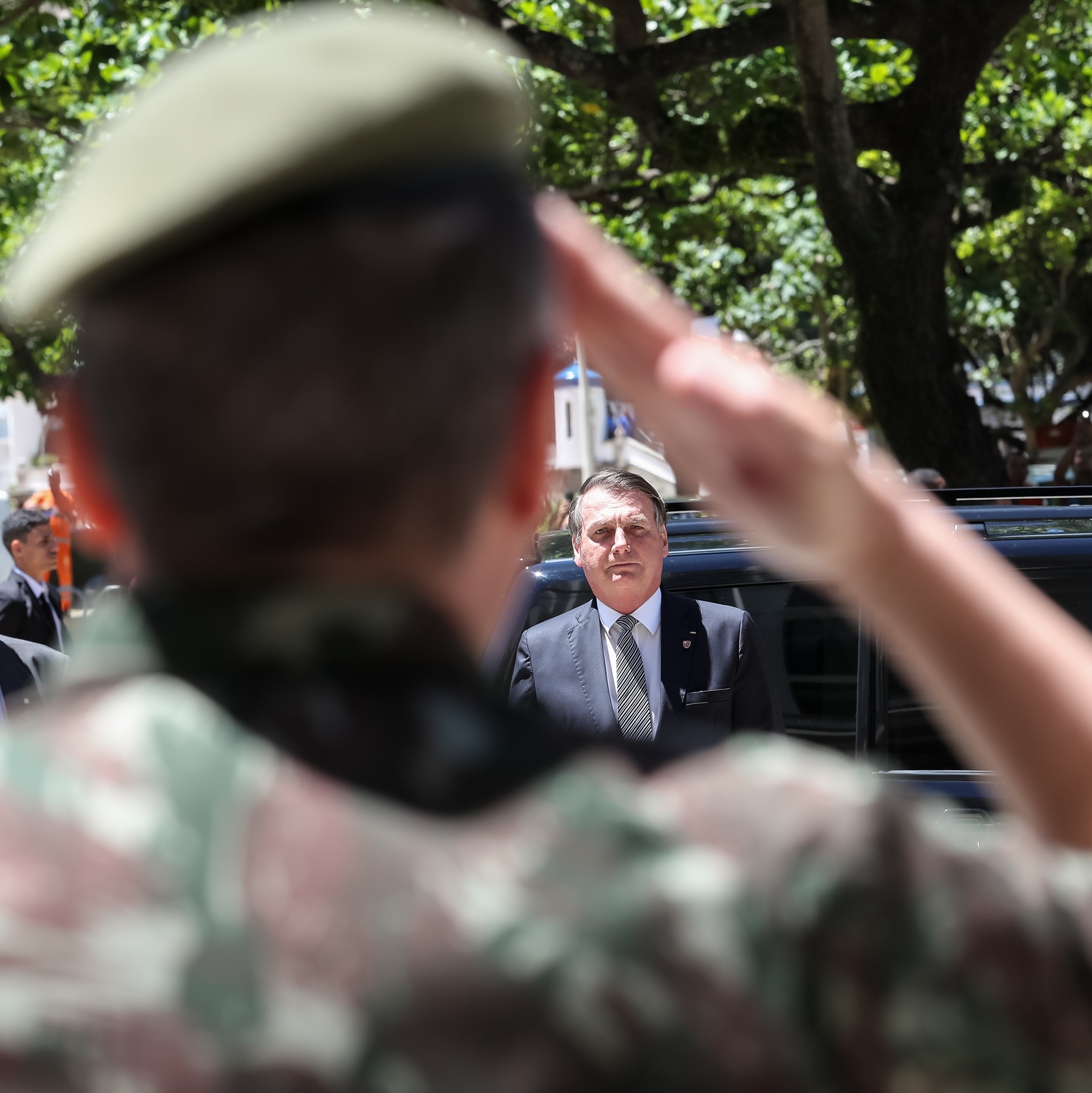 Exército mudou status militar de Bolsonaro para permitir matrícula da filha  - Radar Amazônico