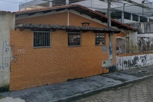 Oportunidades | Imóveis em leilão têm desconto de até 80%; casa na praia custa R$ 269 mil