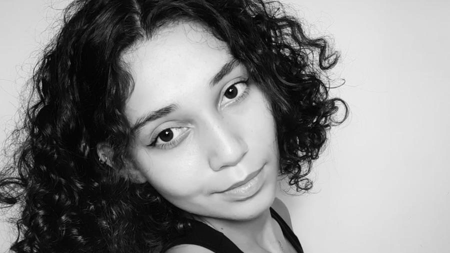 Erica Mathias, 19, criadora do canal "Espiadinha" no Telegram - Acervo pessoal