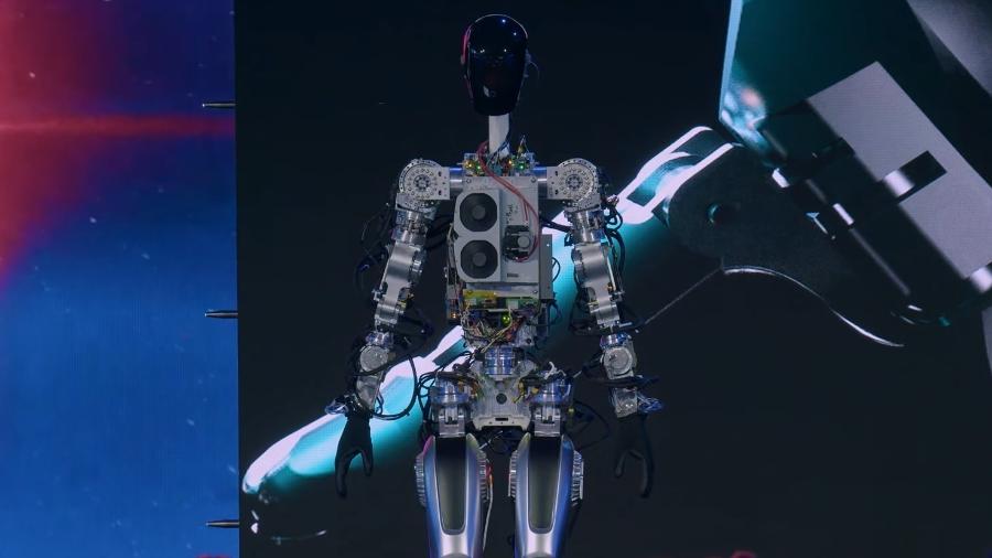 30.set.2022: Robô humanoide da Tesla apresentado por Elon Musk - Reprodução Tesla