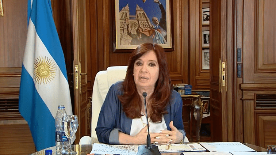 Cristina Kirchner, vice-presidente da Argentina, faz live para comentar sua condenação - Reprodução/YouTube/Cristina Fernández de Kirchner
