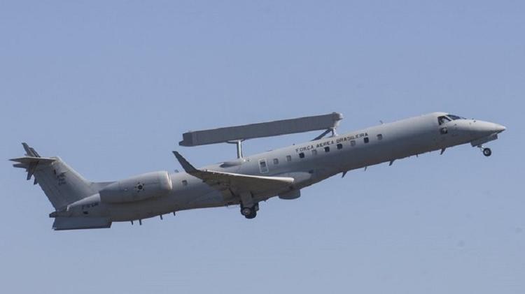 22.fev.2023 - Avião radar usado pela FAB em área yanomami