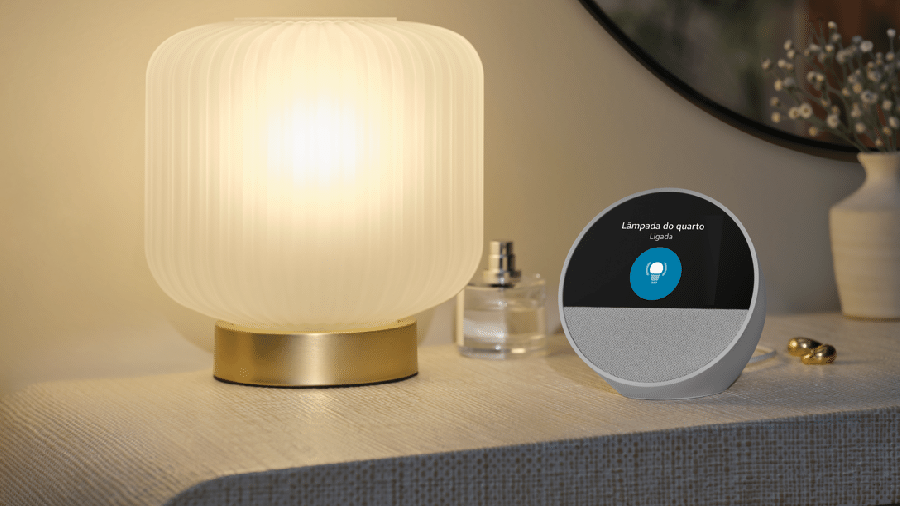 Echo Spot, despertador inteligente da Amazon