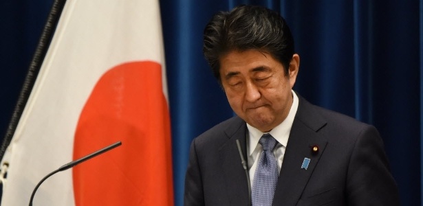 Abe vê questão como um dos eixos da política do Japão com a Coreia do Norte - 14.ago.2015 - Toru Yamanaka/AFP