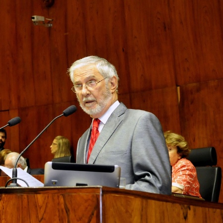 O deputado Ibsen Pinheiro (PMDB-RS) - Divulgação/al.rs.gov.br