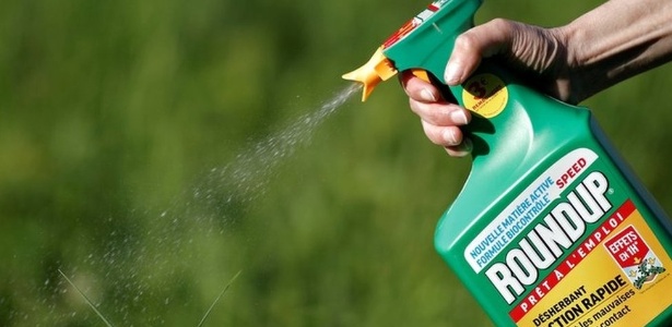 O glifosato é um dos herbicidas mais usados no mundo - Reuters