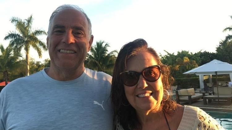 Osmar de Castro ao lado da esposa - Arquivo pessoal - Arquivo pessoal