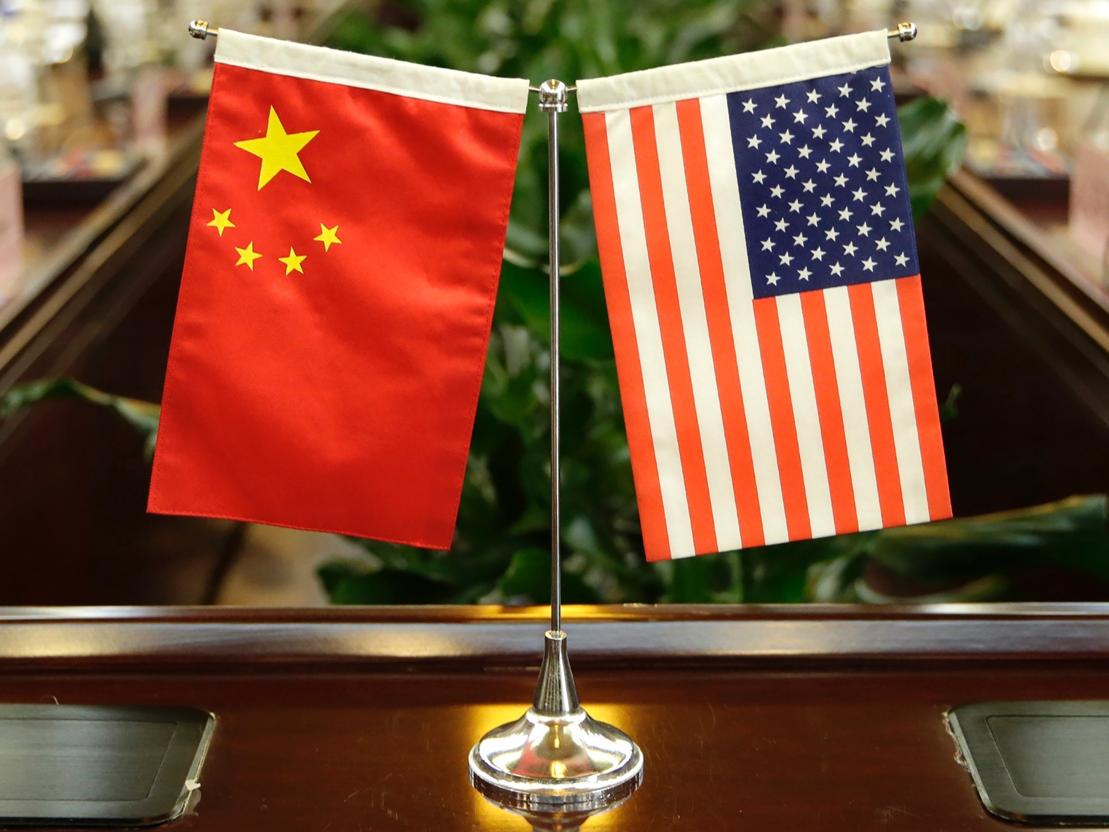 EUA fecham consulado chinês em Houston; China promete responder