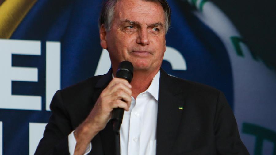 Apoiadores de Bolsonaro anunciaram que vaquinha era para o pagamento de multas pelo ex-presidente