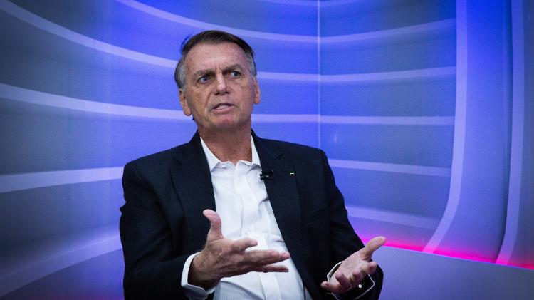 O ex-presidente Jair Bolsonaro em entrevista ao UOL O ex-presidente Jair Bolsonaro em entrevista ao UOL
