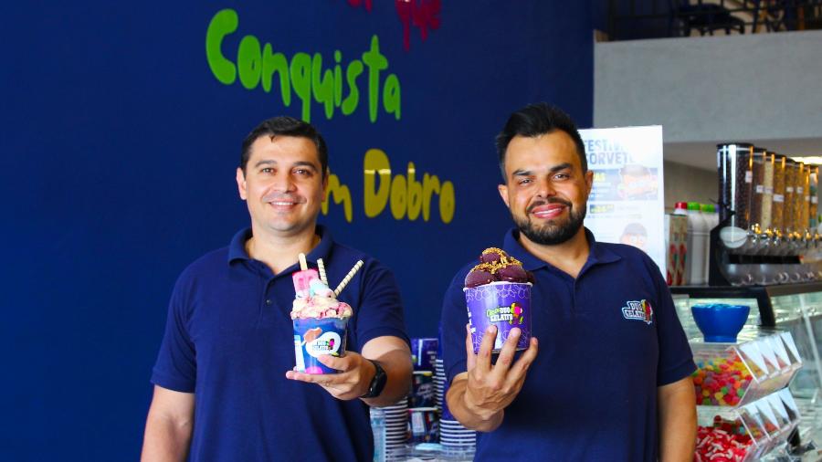 Rafael Borges (à esq) e Anderson Pacheco são sócios na Duo Gelatto - Divulgação