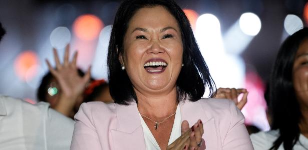 Cover image for Fujimori tem leve vantagem nas pesquisas a uma semana do 2º turno no Peru