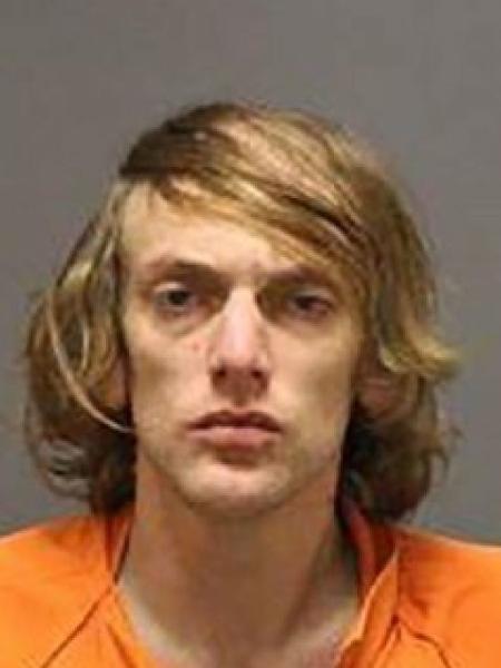 Andrew Swofford, 30 anos, foi preso por invadir o apartamento de uma estudante na Carolina do Norte (EUA) - Guilford County Sheriff